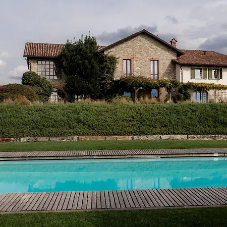 Hotel Relais Dei Poderi Einaudi