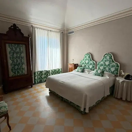 Relais Dei Poderi Einaudi