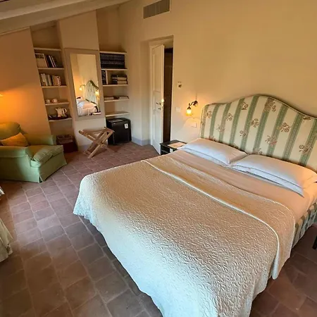 Relais Dei Poderi Einaudi
